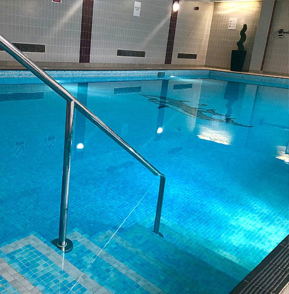 Horwood House Hotel Milton Keynes Buitenkant foto